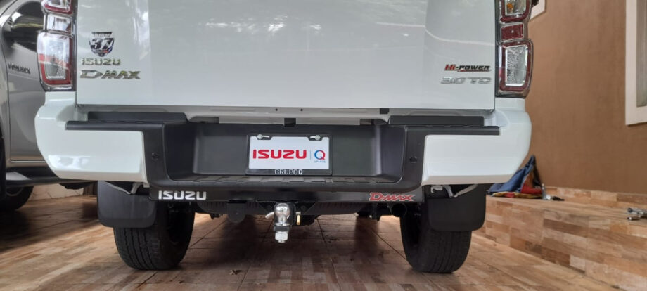 Hala Trailer para Isuzu DMAX 2022-2025 (Incluye instalación)